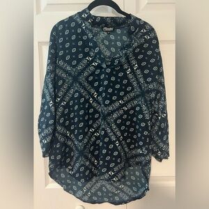 Women's Cowgirl Hardware 3/4 Sleeved Top